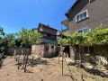 Продава КЪЩА, област София, гр. Своге • 162000 € / 316844.46 лв. • 73203239 4 — Holmes.bg Продава КЪЩА, област София, гр. Своге • 162000 € / 316844.46 лв. • 73203239 4