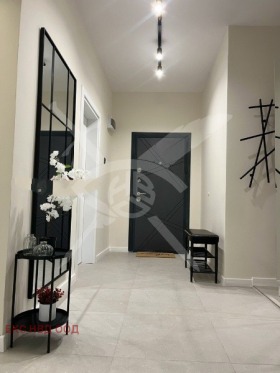 Обява Продава 3-СТАЕН,гр. Карлово, област Пловдив>