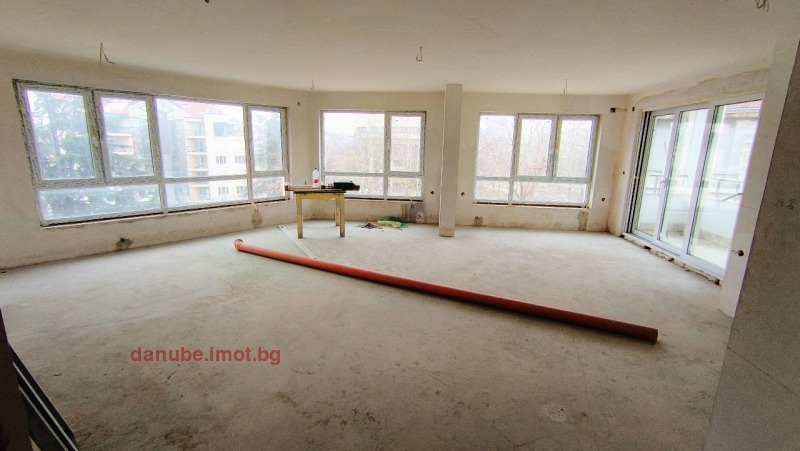 Продава 4-СТАЕН, град Русе, Център • 280000 € • 77722097 1 — Holmes.bg Продава 4-СТАЕН, град Русе, Център • 280000 € • 77722097 1