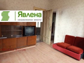 Обява Продава ЕТАЖ ОТ КЪЩА,град София, Център>