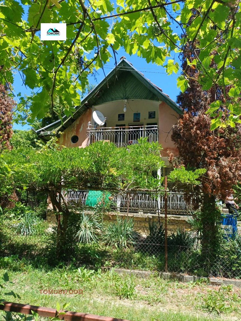 Продава ВИЛА, град Враца, Студентски град • 20000 € / 39116.60 лв. • 31750503 1 — Holmes.bg Продава ВИЛА, град Враца, Студентски град • 20000 € / 39116.60 лв. • 31750503 1