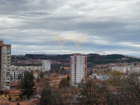 Продажба на двустайни апартаменти в град Перник - изображение 12 