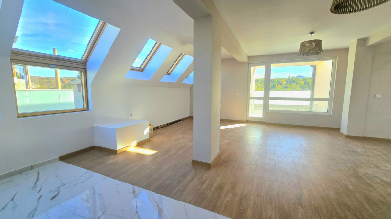 Продава 3-СТАЕН, град Велико Търново, Център • 265000 € / 518294.95 лв. • 72505160 1 — Holmes.bg Продава 3-СТАЕН, град Велико Търново, Център • 265000 € / 518294.95 лв. • 72505160 1