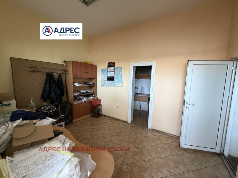 Продава ПРОМ. ПОМЕЩЕНИЕ, област Велико Търново, с. Ново село • 230000 € / 449840.90 лв. • 58578160 1 — Holmes.bg Продава ПРОМ. ПОМЕЩЕНИЕ, област Велико Търново, с. Ново село • 230000 € / 449840.90 лв. • 58578160 1