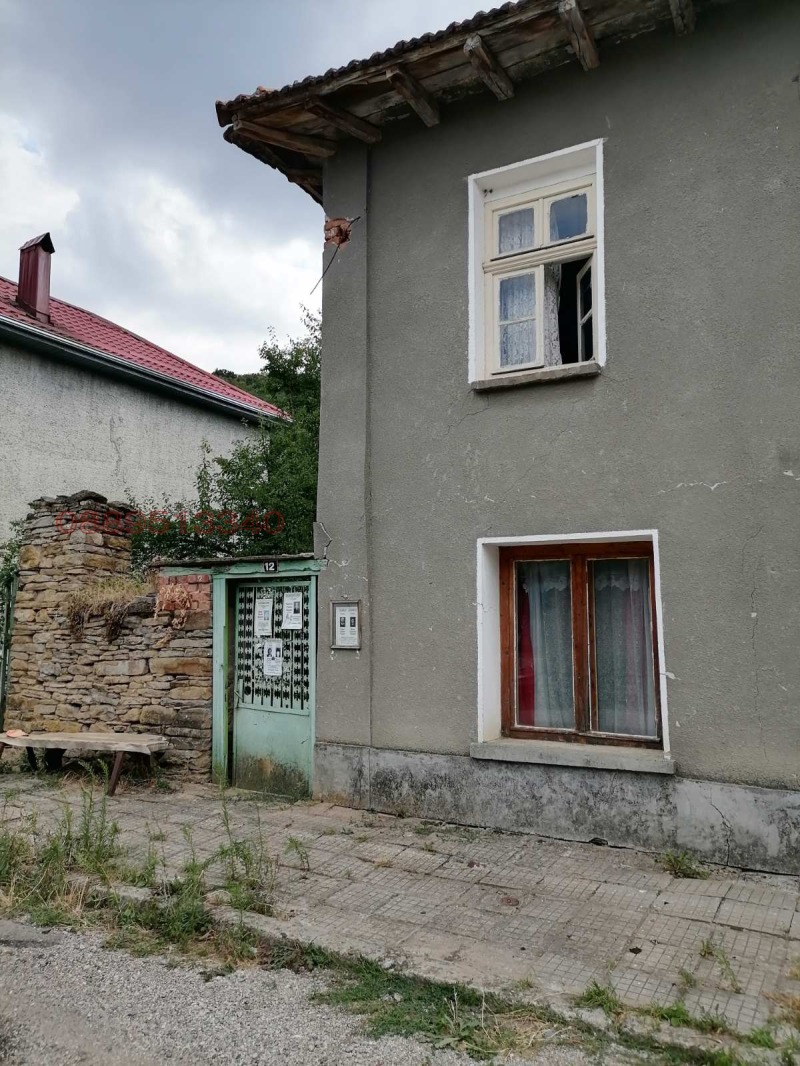 Продава КЪЩА, област Ловеч, с. Малиново • 40000 лв. / 20451.68 € • 97143356 1 — Holmes.bg Продава КЪЩА, област Ловеч, с. Малиново • 40000 лв. / 20451.68 € • 97143356 1