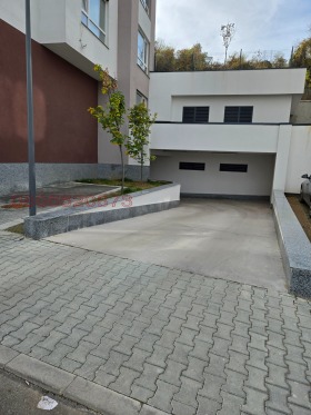 ГАРАЖ, ПАРКОМЯСТО, 18 m2 - Holmes.bg ГАРАЖ, ПАРКОМЯСТО, 18 m2