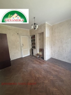 Продава 3-стаен, град София