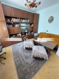 Продава 4-СТАЕН, град Шумен, Център • 239000 лв. / 122198.76 € • 18985835 4 — Holmes.bg Продава 4-СТАЕН, град Шумен, Център • 239000 лв. / 122198.76 € • 18985835 4
