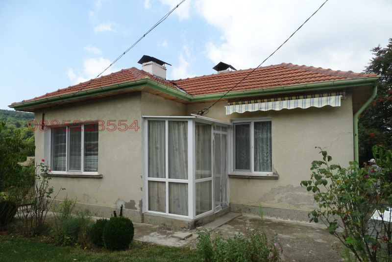 Продава ВИЛА, област Шумен, с. Лозево • 92000 € • 88175556 1 — Holmes.bg Продава ВИЛА, област Шумен, с. Лозево • 92000 € • 88175556 1