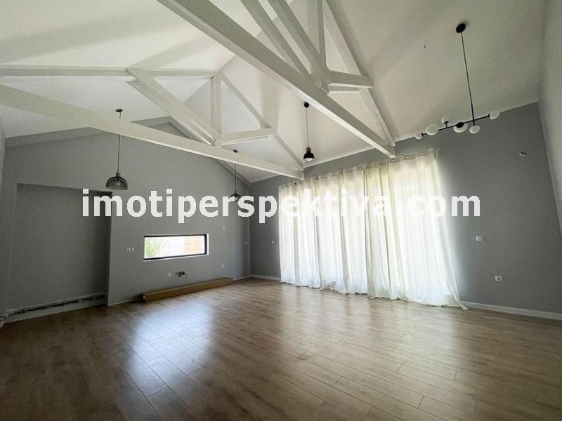 Продава  Къща, област Пловдив, с. Радиново •  277 990 EUR • ID 10643813 — holmes.bg - [1] 