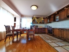 Продажба на тристайни апартаменти в град Варна — страница 3 - изображение 17 