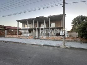 Продава къща област Пловдив с. Катуница - [1] 