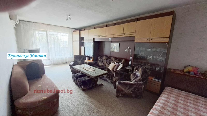 Продава 3-СТАЕН, град Русе, Дружба 3 • 95000 € / 185803.85 лв. • 63035076 1 — Holmes.bg Продава 3-СТАЕН, град Русе, Дружба 3 • 95000 € / 185803.85 лв. • 63035076 1