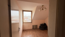 Обява Продава 4-СТАЕН,град Пловдив, Младежки Хълм