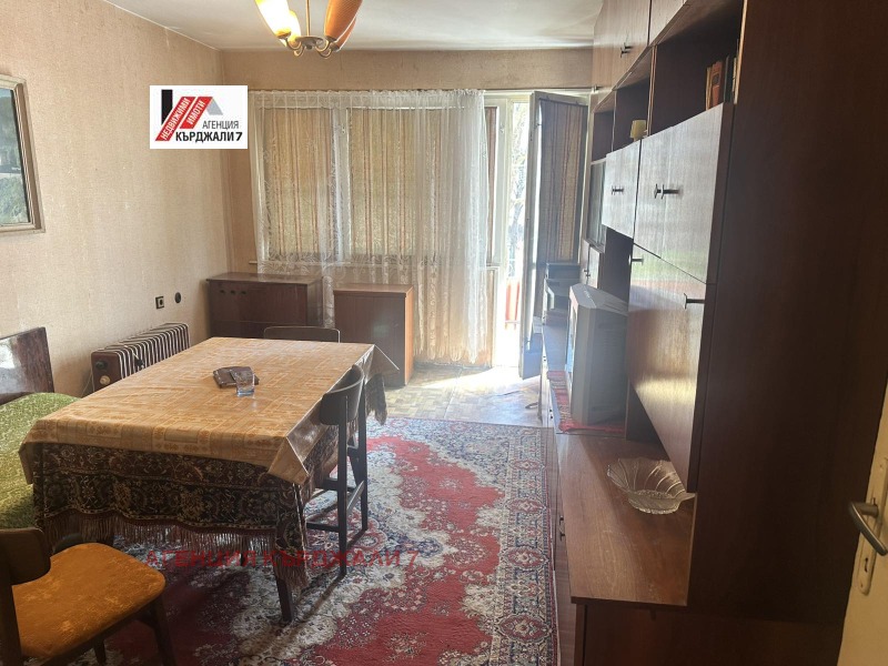 Продава 3-СТАЕН, град Кърджали, Център • 80000 € • 19287646 1 — Holmes.bg Продава 3-СТАЕН, град Кърджали, Център • 80000 € • 19287646 1