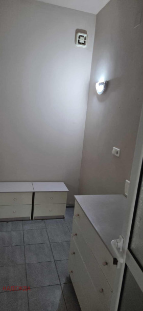 Обява Продава 1-СТАЕН,град Плевен, Широк център