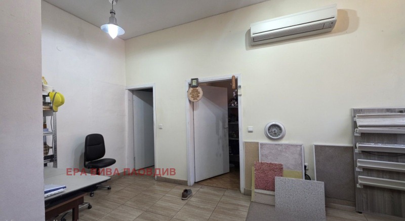 Продава МАГАЗИН, град Пловдив, Каменица 1 • 116600 € • 36443290 1 — Holmes.bg Продава МАГАЗИН, град Пловдив, Каменица 1 • 116600 € • 36443290 1
