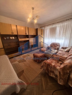Продава 2-стаен, град Шумен