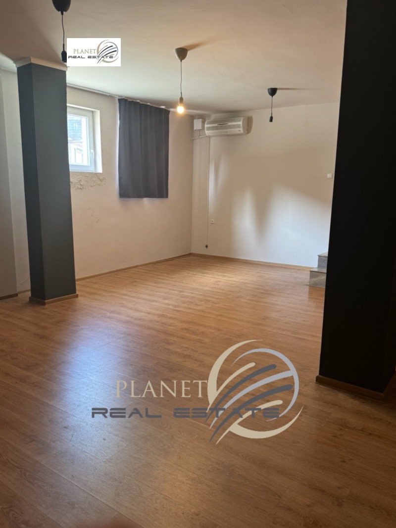 Продава ПРОМ. ПОМЕЩЕНИЕ, град Варна, Операта • 189000 € / 369651.87 лв. • 84507002 1 — Holmes.bg Продава ПРОМ. ПОМЕЩЕНИЕ, град Варна, Операта • 189000 € / 369651.87 лв. • 84507002 1