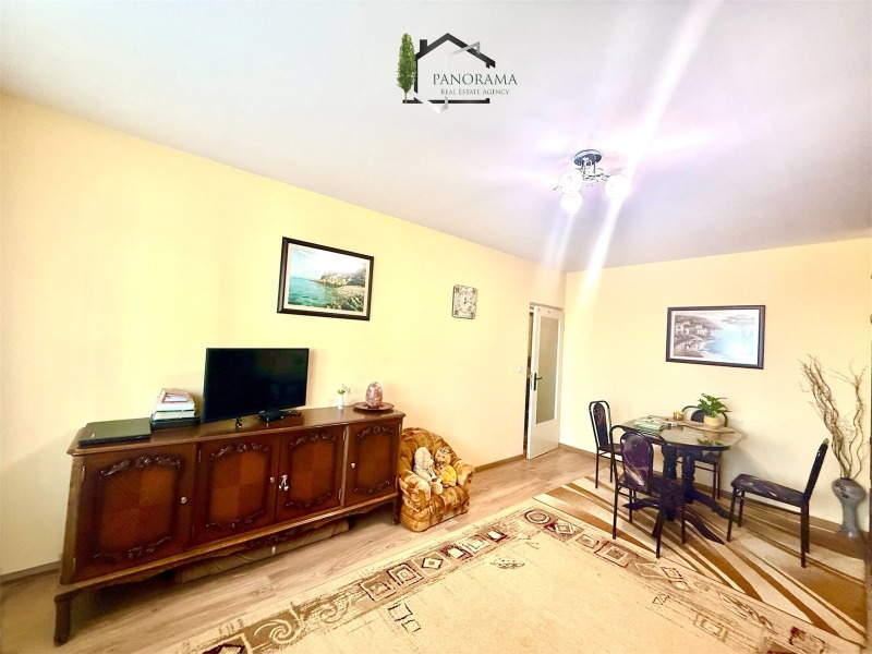 Продава 2-СТАЕН, град Шумен, Еверест • 71580 € / 139998.31 лв. • 16616961 1 — Holmes.bg Продава 2-СТАЕН, град Шумен, Еверест • 71580 € / 139998.31 лв. • 16616961 1