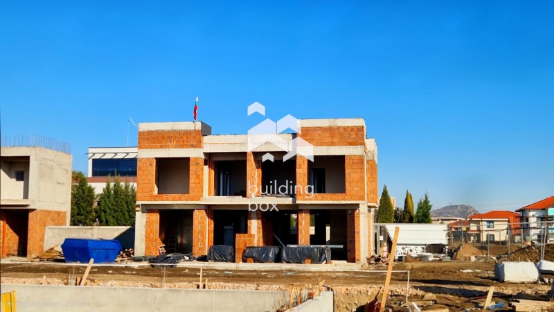 Продава КЪЩА, град Пловдив, Остромила • 256800 € • 89985737 1 — Holmes.bg Продава КЪЩА, град Пловдив, Остромила • 256800 € • 89985737 1