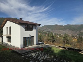 КЪЩА, 70 m2 - Holmes.bg КЪЩА, 70 m2