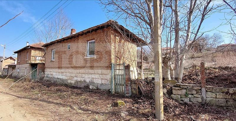 Продава  Къща, област Русе, с. Широково • 14 500 EUR • ID 59553487 — holmes.bg - [1] 