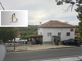 Обява Продава КЪЩА,с. Лозеница, област Благоевград