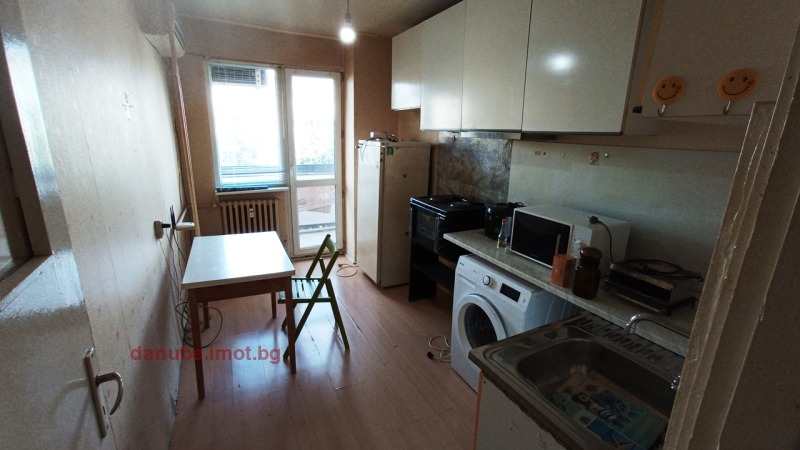 Продава 1-СТАЕН, град Русе, Възраждане • 66000 € / 129084.78 лв. • 55841995 1 — Holmes.bg Продава 1-СТАЕН, град Русе, Възраждане • 66000 € / 129084.78 лв. • 55841995 1
