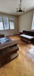Продава 3-СТАЕН, град Пловдив, Каменица 1 • 199900 € / 390970.42 лв. • 20968266 6 — Holmes.bg Продава 3-СТАЕН, град Пловдив, Каменица 1 • 199900 € / 390970.42 лв. • 20968266 6