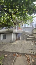 Продава КЪЩА, област Варна, гр. Аксаково • 255000 € • 69176989 1 — Holmes.bg Продава КЪЩА, област Варна, гр. Аксаково • 255000 € • 69176989 1