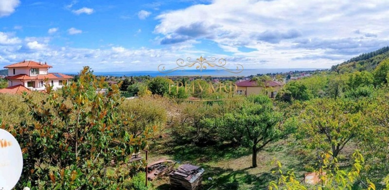 Продава ПАРЦЕЛ, град Варна, м-т Горна Трака • 206000 € / 402900.98 лв. • 30189800 1 — Holmes.bg Продава ПАРЦЕЛ, град Варна, м-т Горна Трака • 206000 € / 402900.98 лв. • 30189800 1