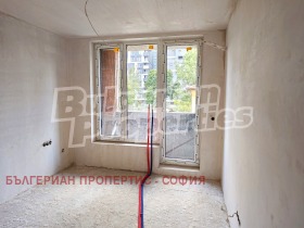 Продава 2-стаен, град София