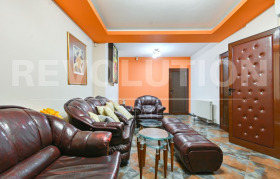 ОФИС, 120 m2 - Holmes.bg ОФИС, 120 m2