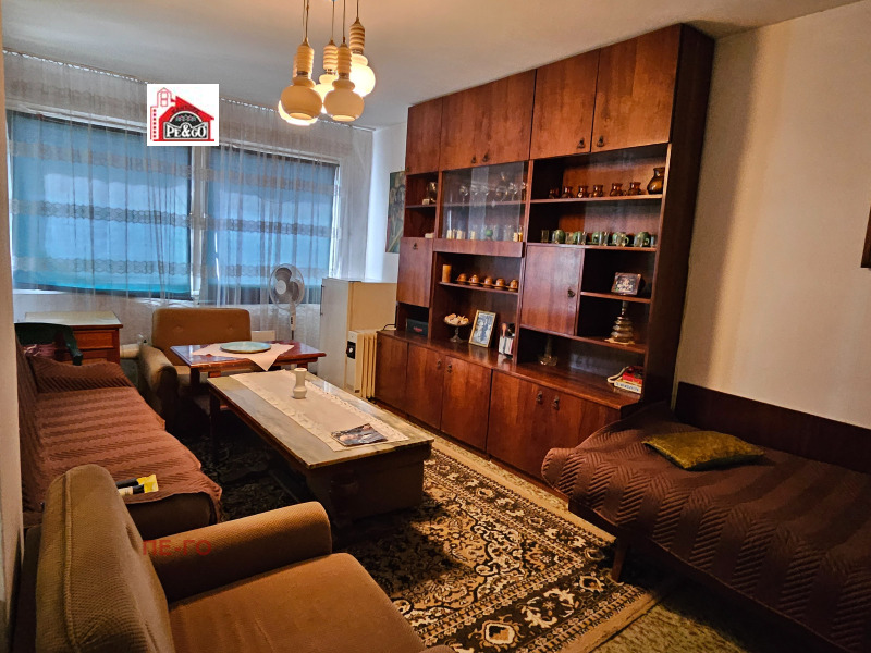 Продава 3-СТАЕН, град Пазарджик, Център • 78850 € / 154217.20 лв. • 42662579 1 — Holmes.bg Продава 3-СТАЕН, град Пазарджик, Център • 78850 € / 154217.20 лв. • 42662579 1