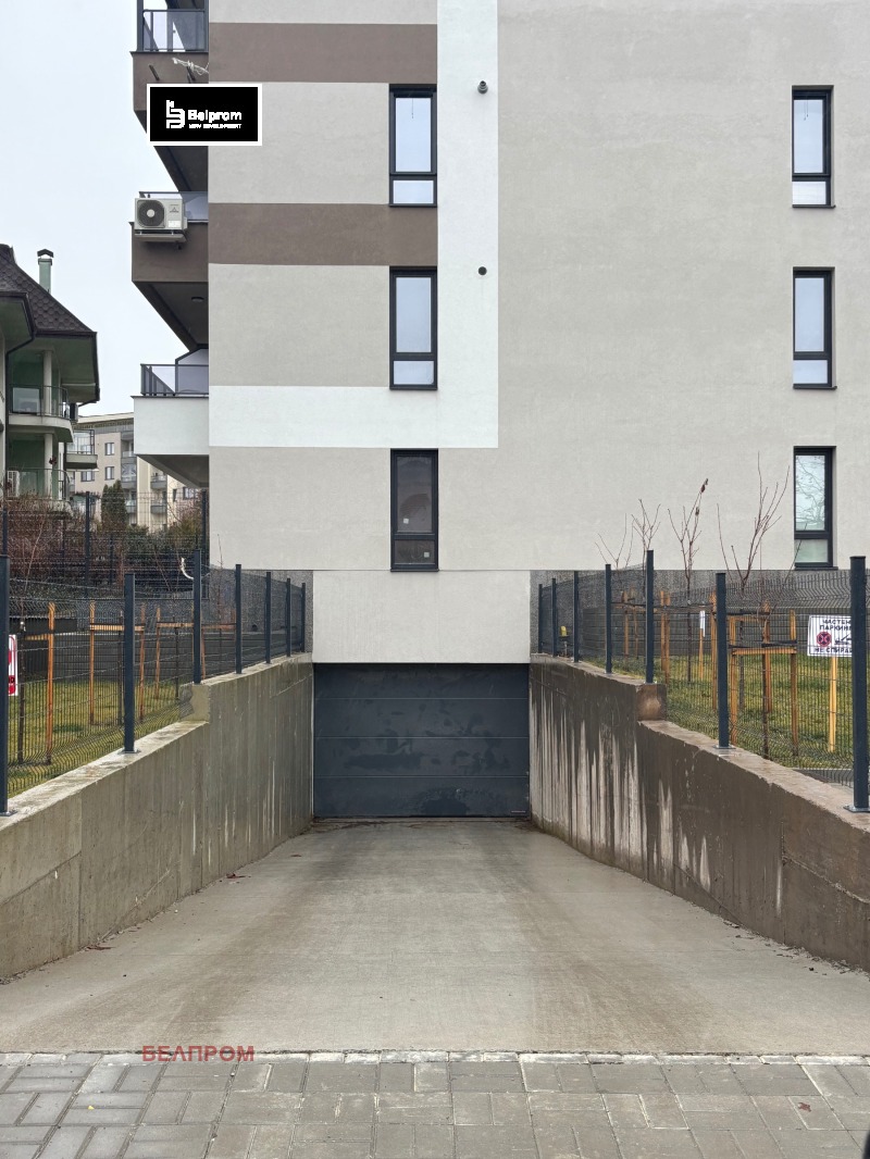 Продава ГАРАЖ, ПАРКОМЯСТО, град София, Витоша • 48000 € • 71168378 1 — Holmes.bg Продава ГАРАЖ, ПАРКОМЯСТО, град София, Витоша • 48000 € • 71168378 1