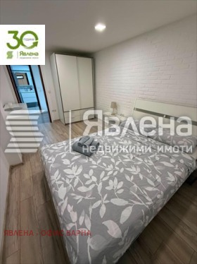 Обява Продава 4-СТАЕН,град Варна, Спортна зала