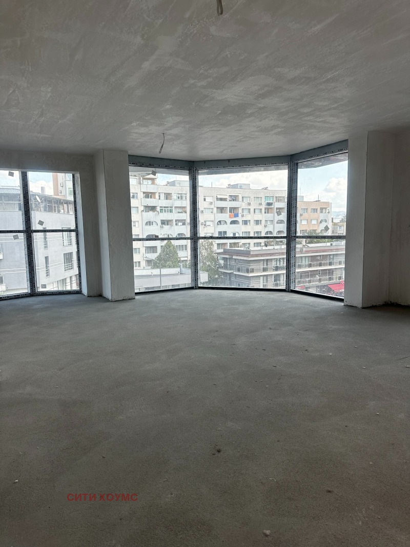 Продава 3-СТАЕН, град Кърджали, Възрожденци • 154600 € • 33900210 1 — Holmes.bg Продава 3-СТАЕН, град Кърджали, Възрожденци • 154600 € • 33900210 1