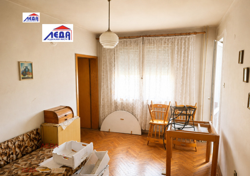 Продава 3-СТАЕН, град Плевен, Широк център • 125000 € • 43321665 1 — Holmes.bg Продава 3-СТАЕН, град Плевен, Широк център • 125000 € • 43321665 1