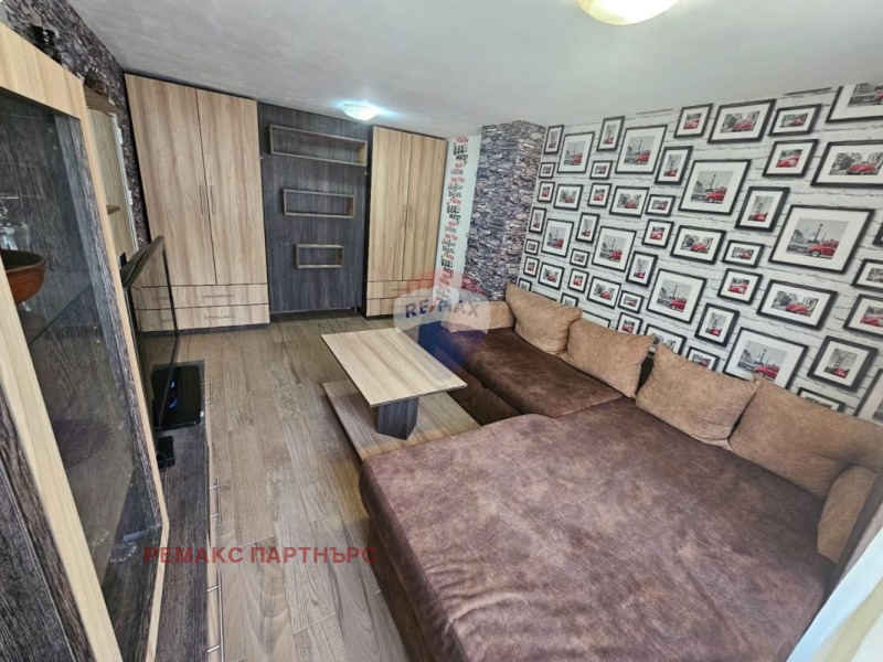 Продава 1-СТАЕН, град Варна, Колхозен пазар • 59999 € / 117347.84 лв. • 55427562 1 — Holmes.bg Продава 1-СТАЕН, град Варна, Колхозен пазар • 59999 € / 117347.84 лв. • 55427562 1