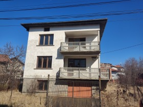 Продажба на къщи в град Перник - изображение 20 