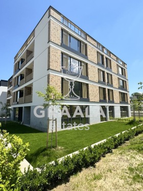 3-СТАЕН, 242 m2 - Holmes.bg 3-СТАЕН, 242 m2