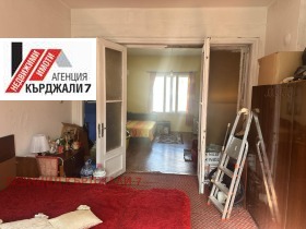 3-СТАЕН, 85 m2 - Holmes.bg 3-СТАЕН, 85 m2