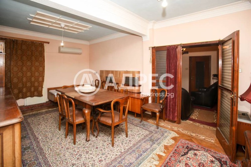 Продава 3-СТАЕН, град София, Банишора • 199000 € / 389210.17 лв. • 58984557 1 — Holmes.bg Продава 3-СТАЕН, град София, Банишора • 199000 € / 389210.17 лв. • 58984557 1