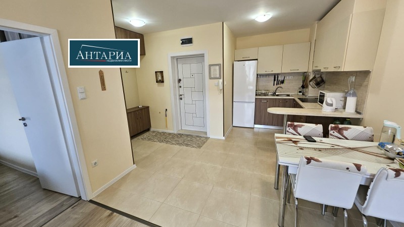 Продава 2-СТАЕН, гр. Поморие, област Бургас