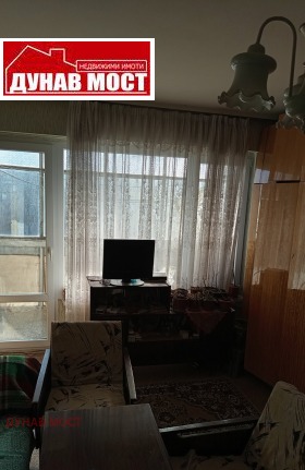 Обява Продава 2-СТАЕН,град Русе, Родина 1