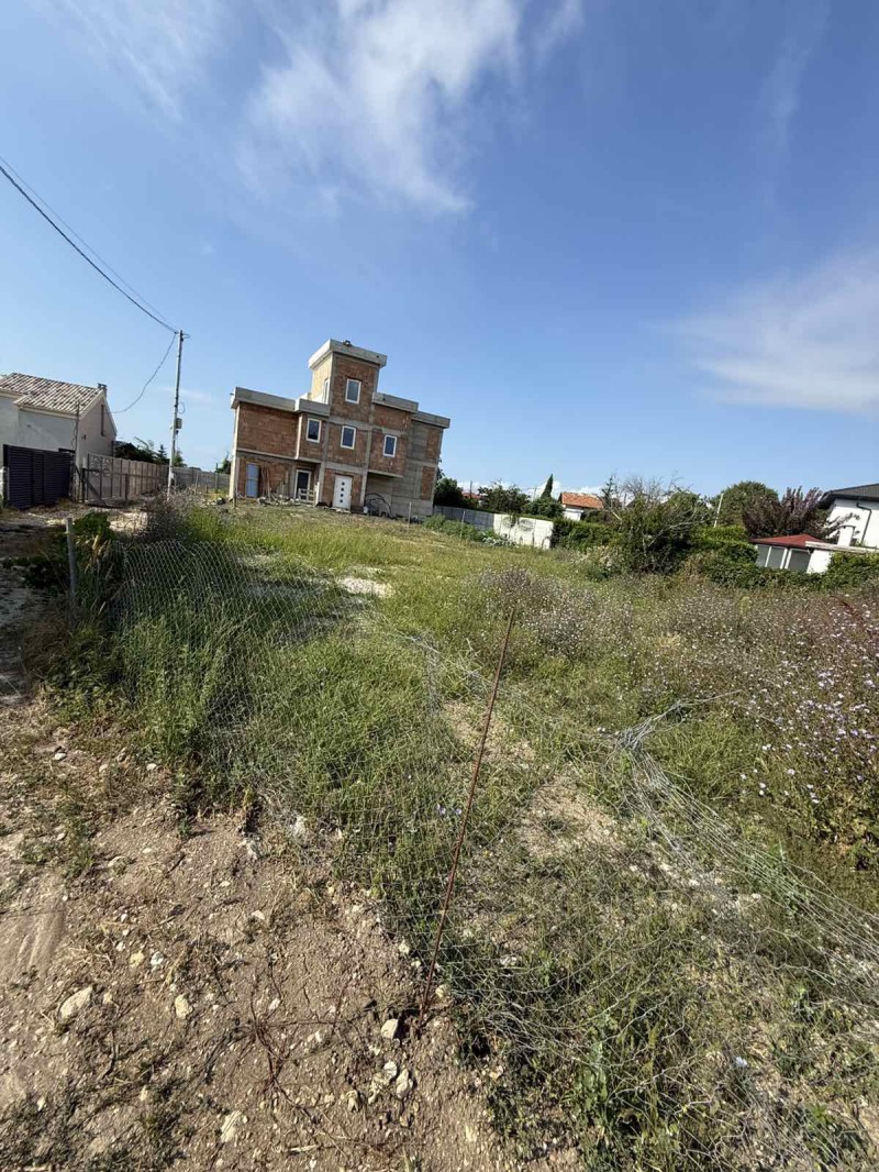 Продава ПАРЦЕЛ, град Варна, м-т Горна Трака • 120000 € • 57229366 1 — Holmes.bg Продава ПАРЦЕЛ, град Варна, м-т Горна Трака • 120000 € • 57229366 1