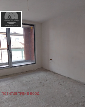 Обява Продава 3-СТАЕН,гр. Дупница, област Кюстендил