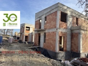 Обява Продава КЪЩА,град Варна, м-т Ален мак