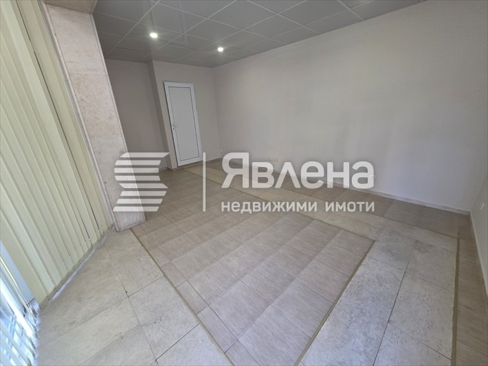 Продава ОФИС, град Варна, Център • 85000 € / 166245.55 лв. • 98635547 1 — Holmes.bg Продава ОФИС, град Варна, Център • 85000 € / 166245.55 лв. • 98635547 1